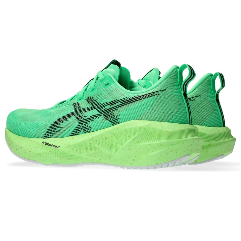 Tênis ASICS Novablast 5 - Masculino - Verde/Preto vista frontal - 1011C224-300