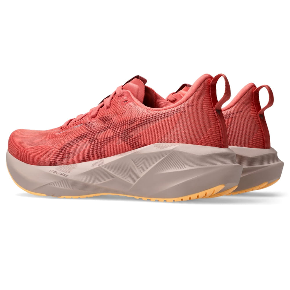 Tênis ASICS Novablast 5 - Feminino - Rosa/Roxo vista frontal - 1012B765-701