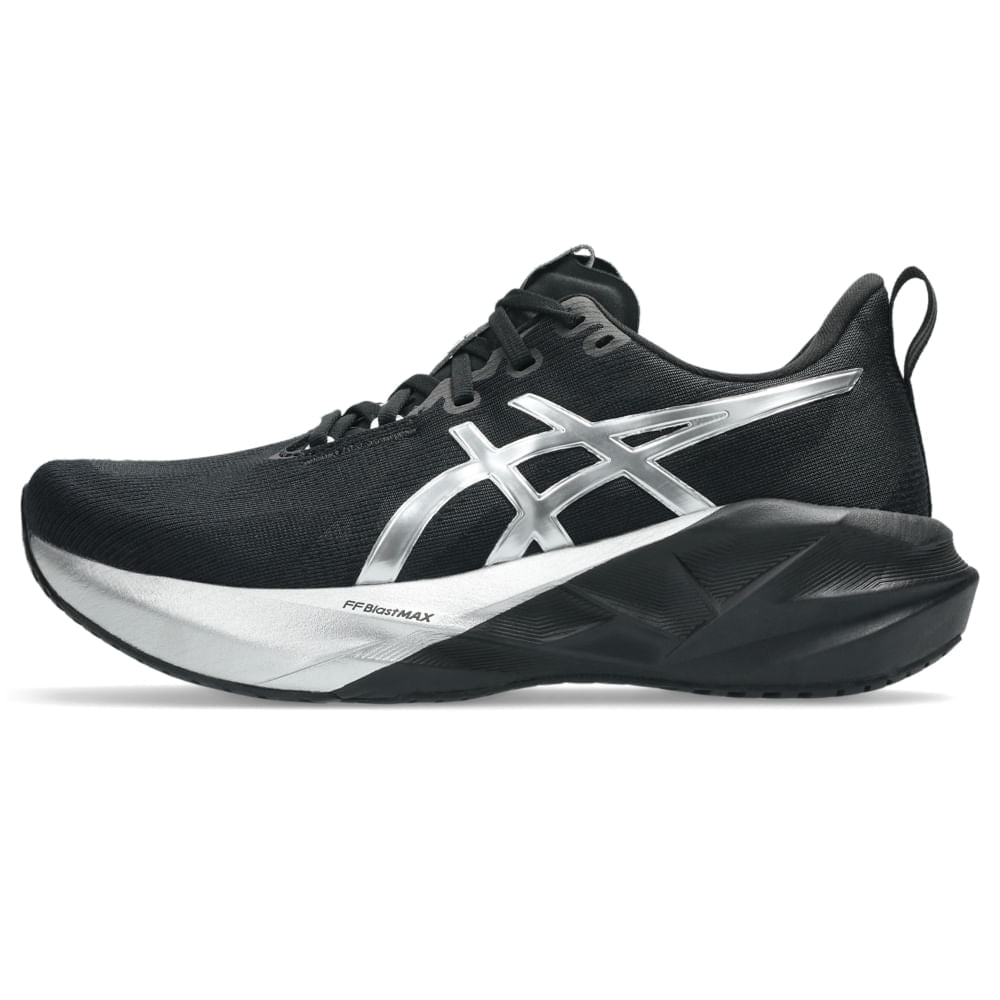 Tênis ASICS Novablast 5 Platinum - Feminino - Prata/Preto vista lateral esquerda - 1012B980-001