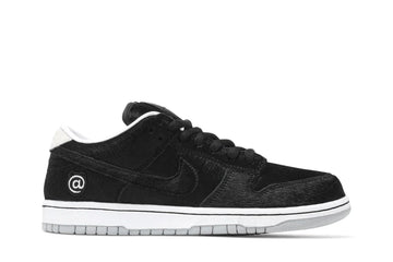 Medicom Toy x Nike SB Dunk Be@rbrick Preto - Meireles Sport