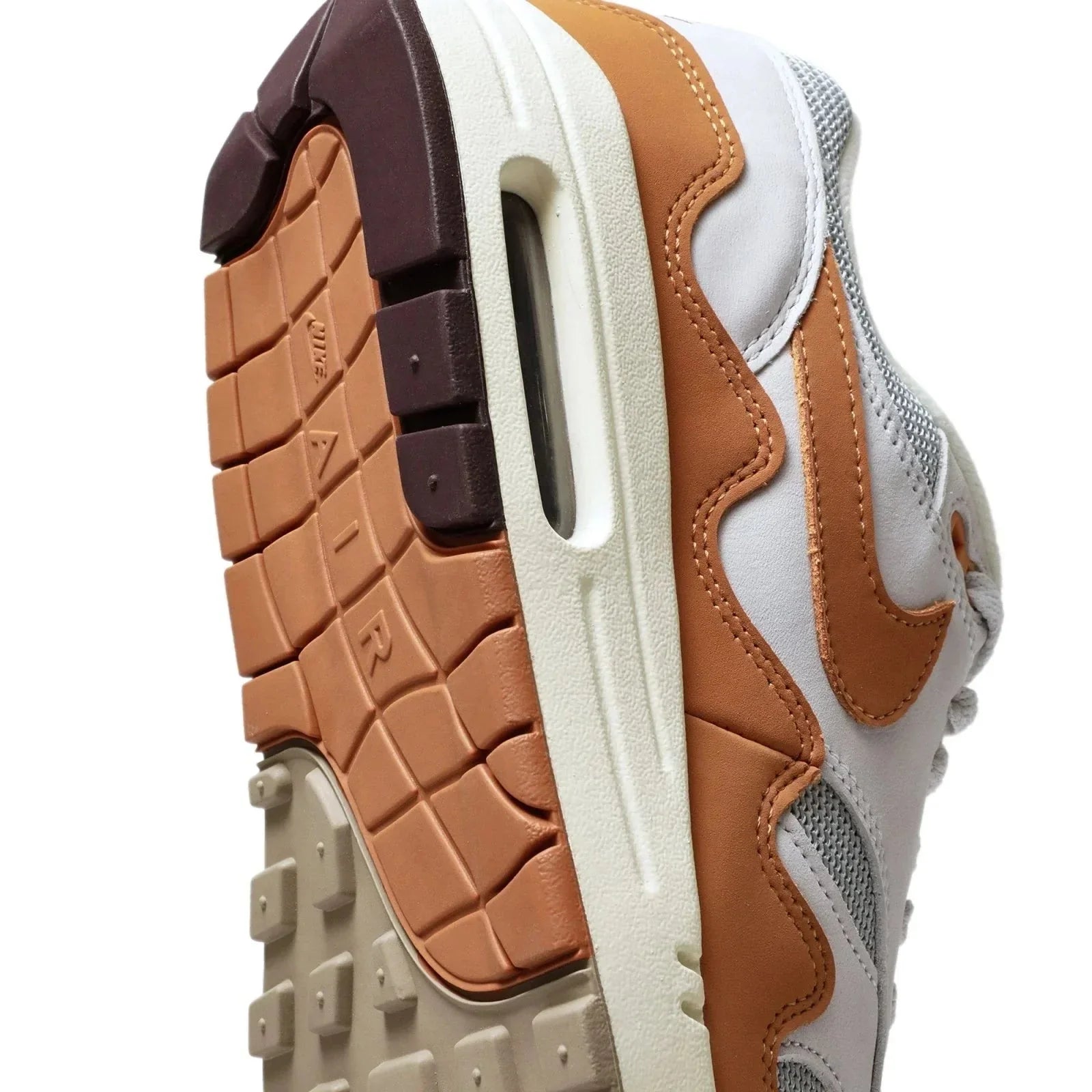 Nike Air Max 1 x Patta Monarch Laranja - Meireles Sport