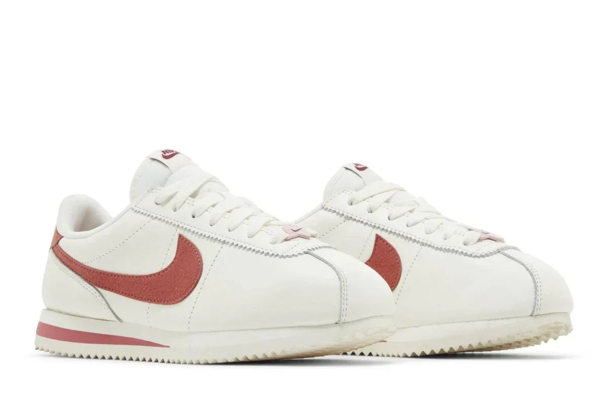 Nike Cortez Valentine's Day Branco - Meireles Sport