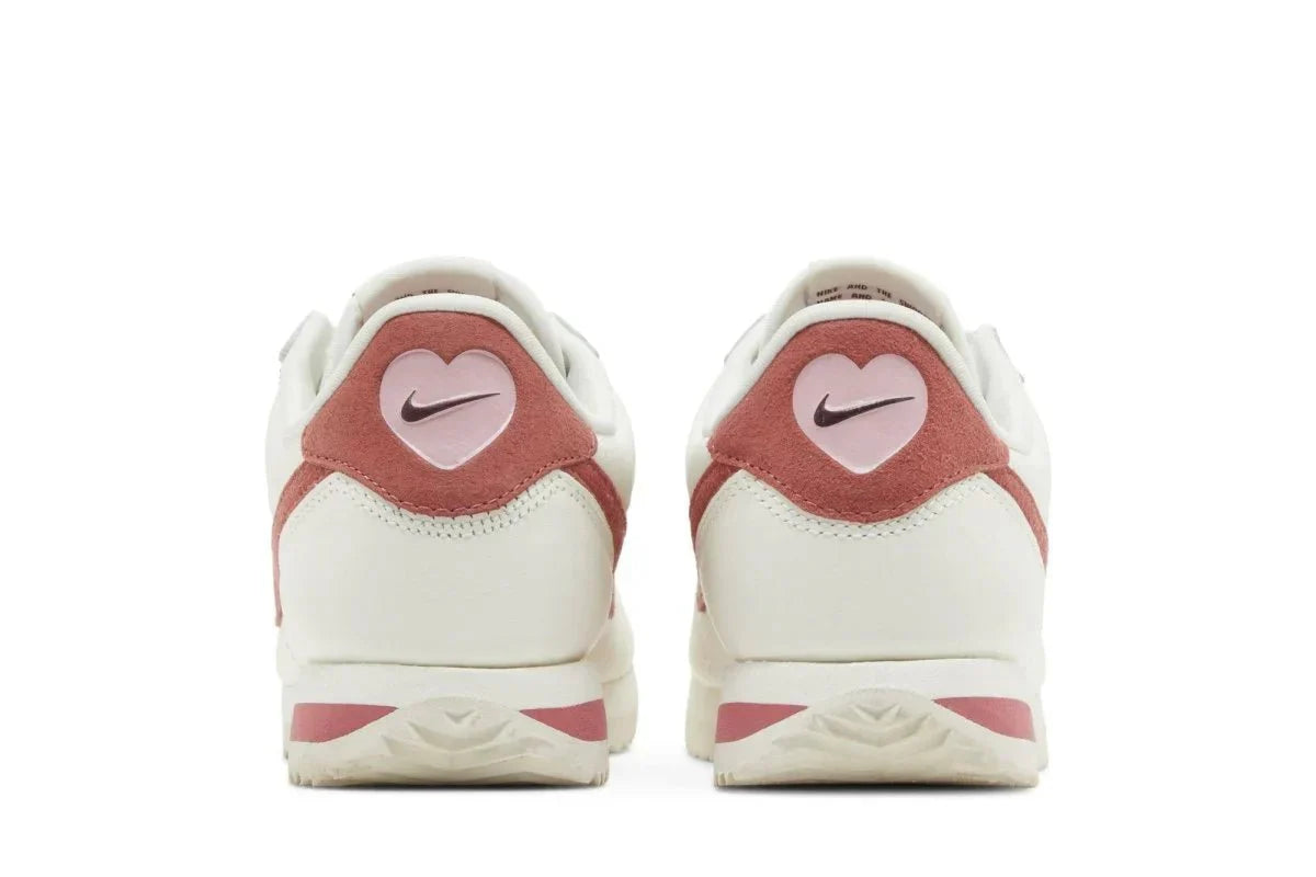 Nike Cortez Valentine's Day Branco - Meireles Sport