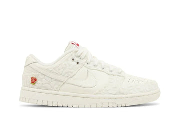 Nike Dunk Low Give Her Flowers Branco - Meireles Sport