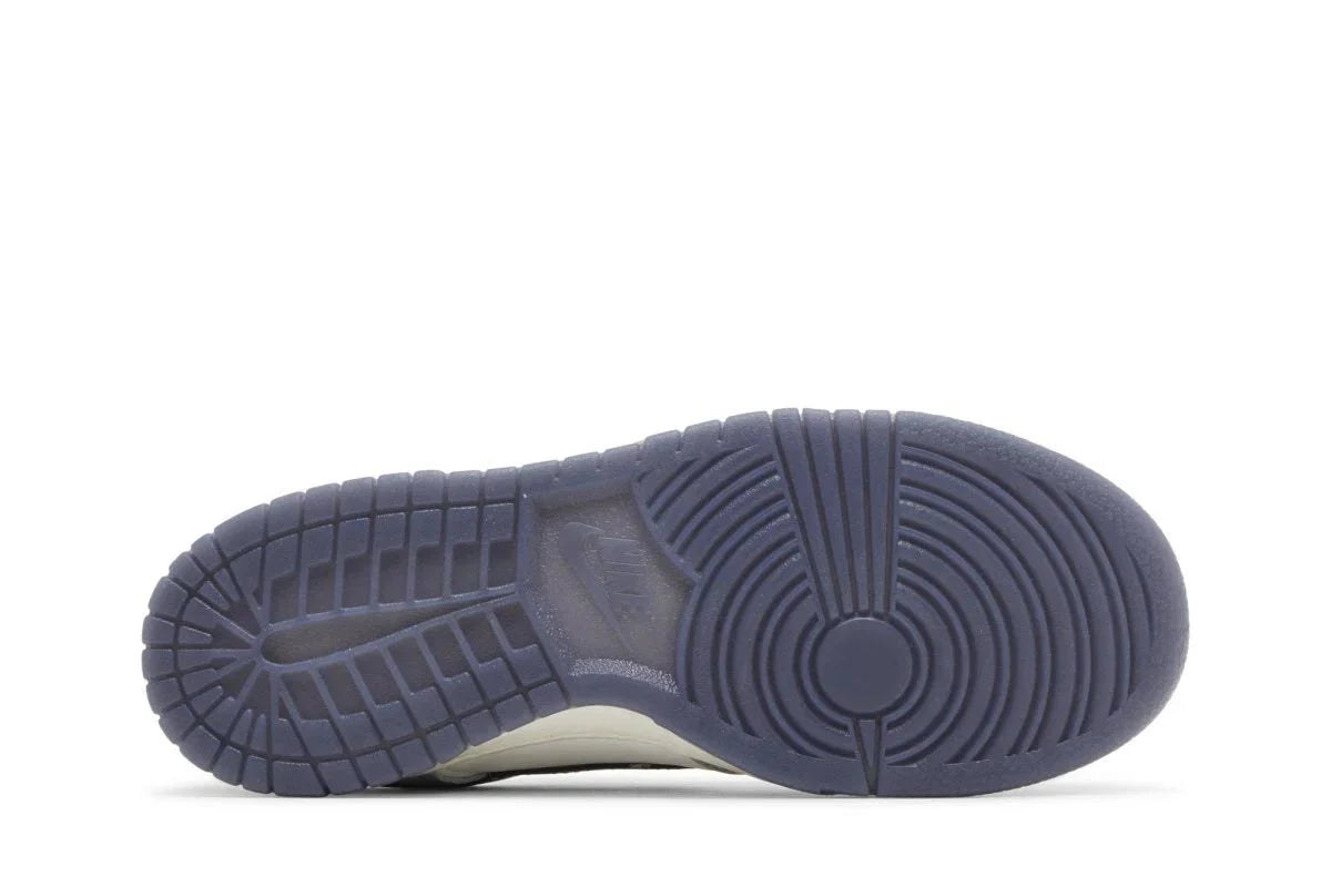Nike Dunk Low Light Carbon Cinza - Meireles Sport