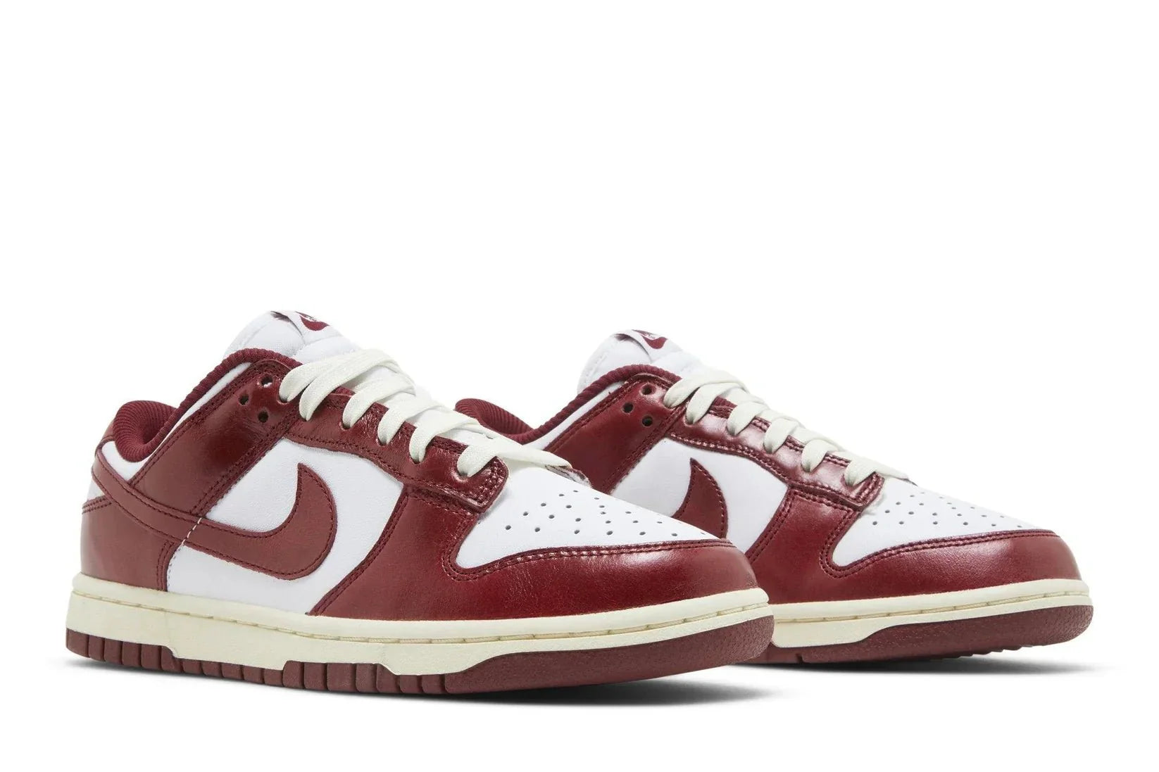 Nike Dunk Low PRM Vintage Team Red Vermelho - Meireles Sport