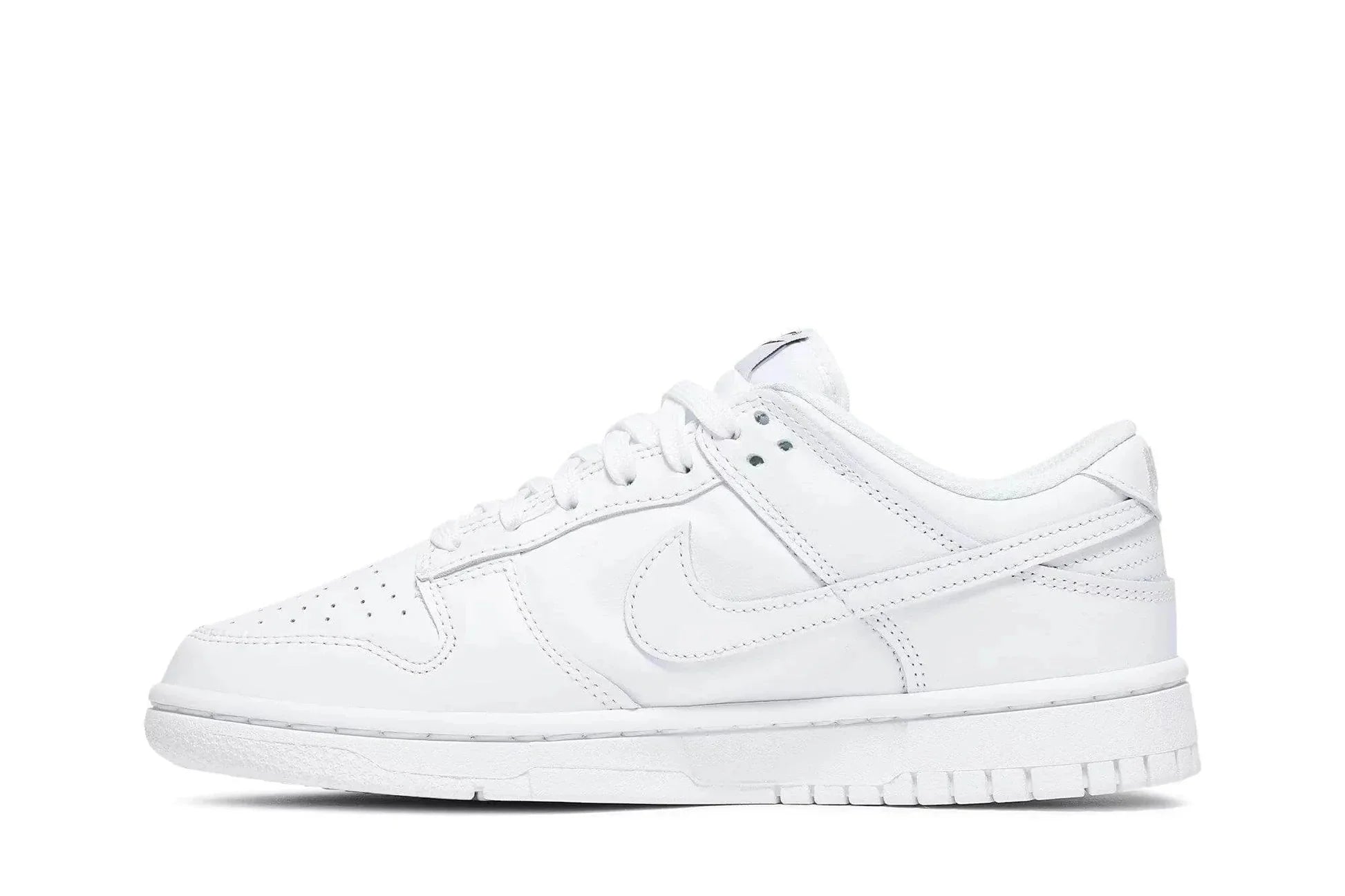 Nike Dunk Low Triple White - Meireles Sport
