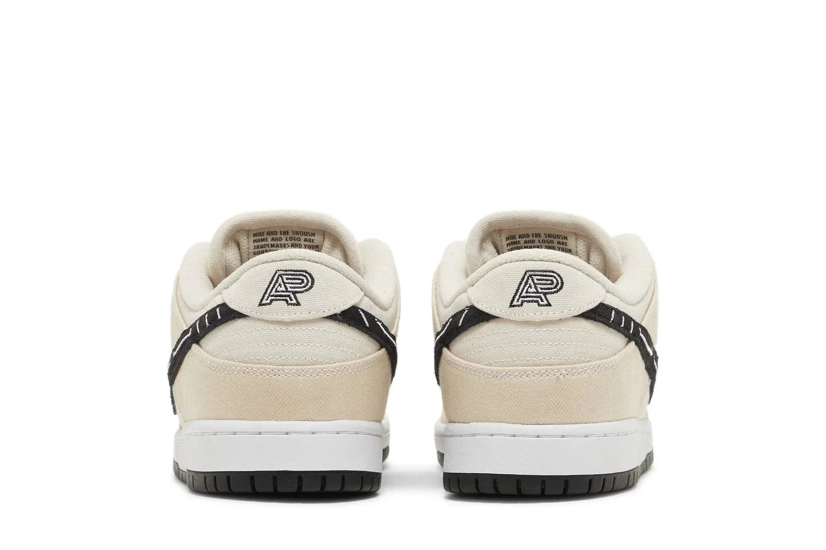 Nike SB Dunk Low Albino & Preto 'Jiu - Jitsu' - Meireles Sport