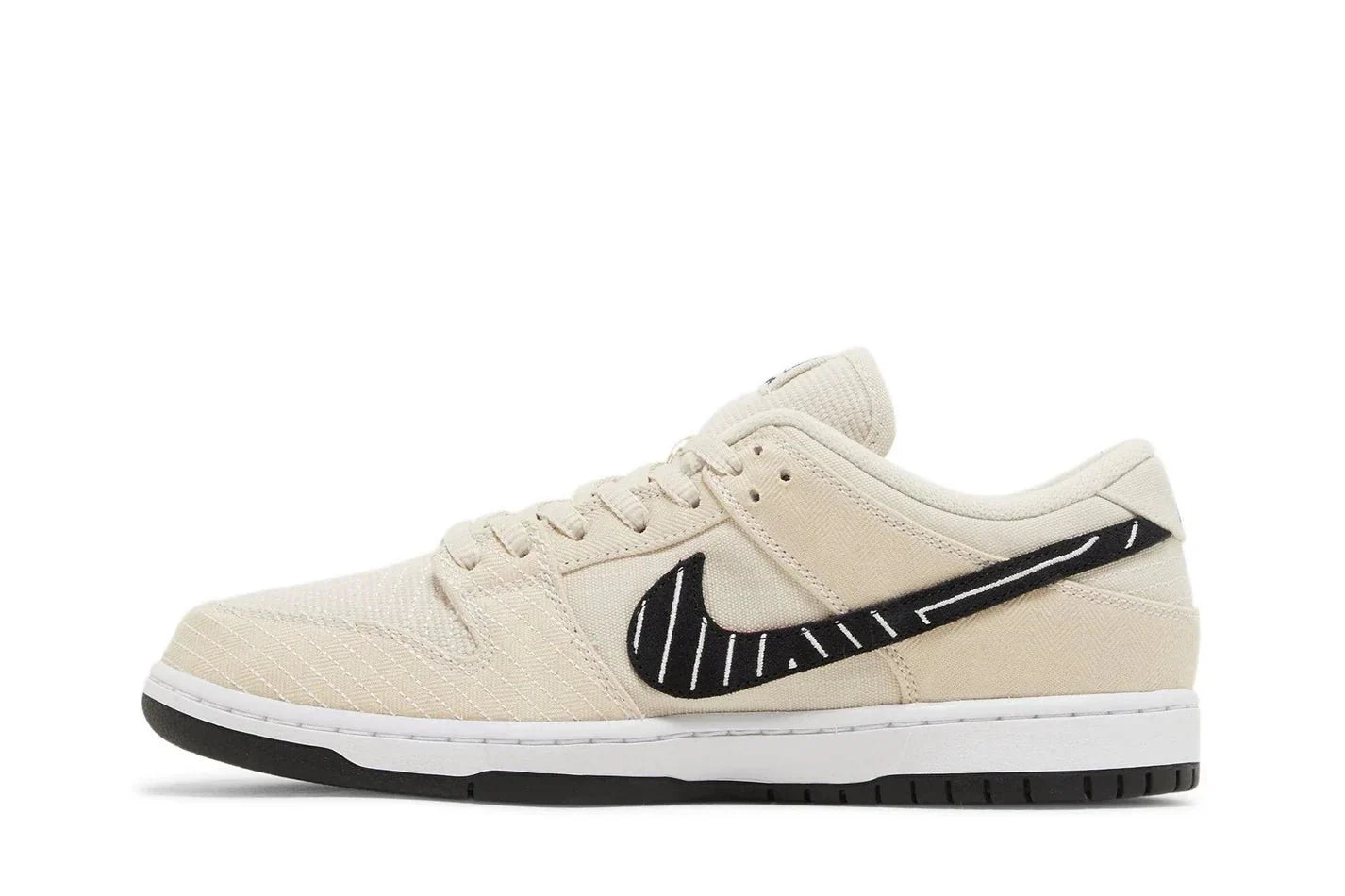 Nike SB Dunk Low Albino & Preto 'Jiu - Jitsu' - Meireles Sport