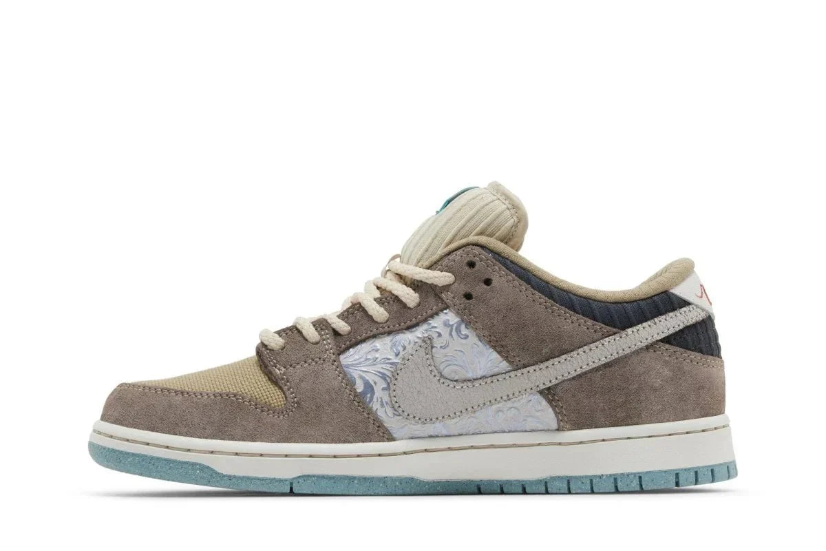 Nike Sb Dunk Low Big Money Savings Marrom - Meireles Sport