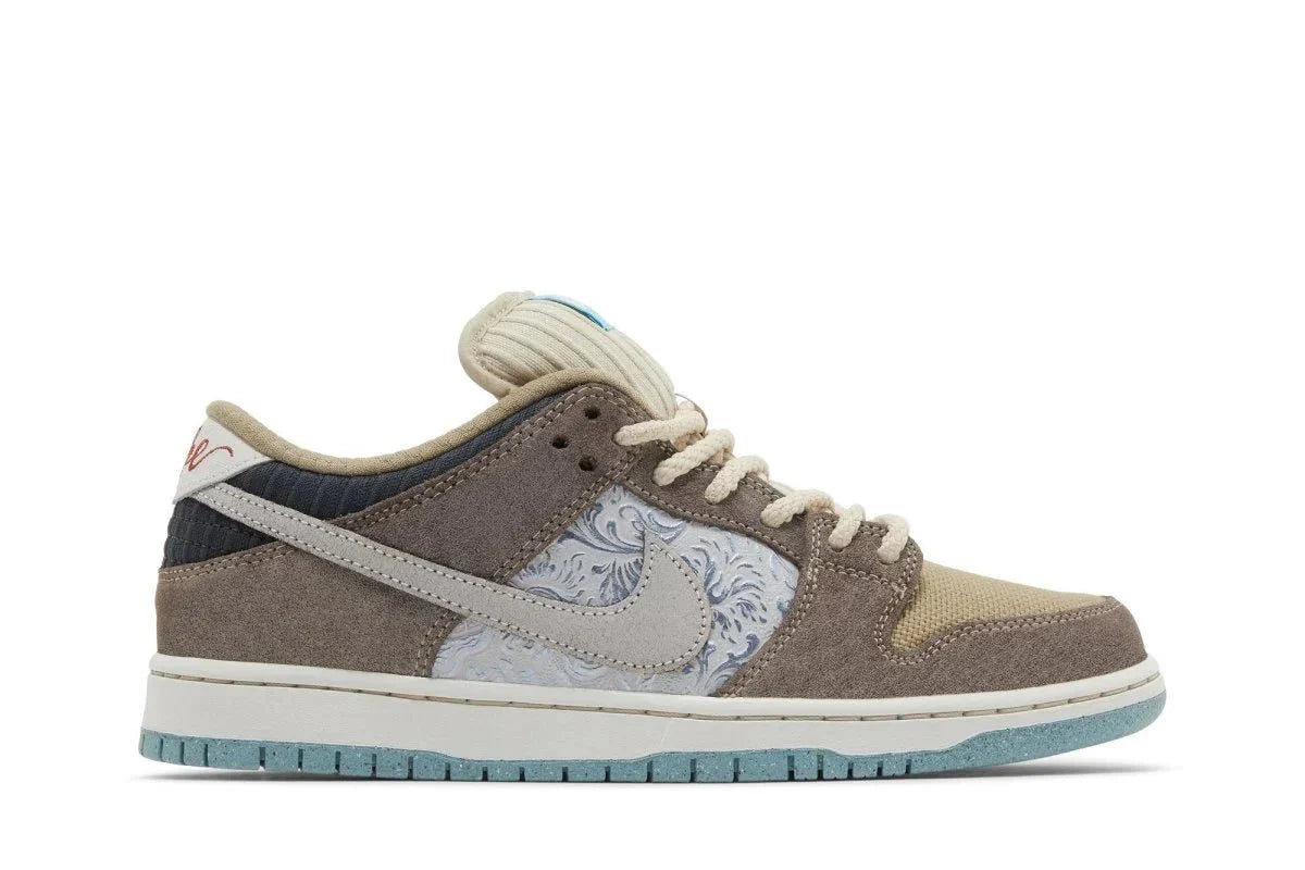 Nike Sb Dunk Low Big Money Savings Marrom - Meireles Sport